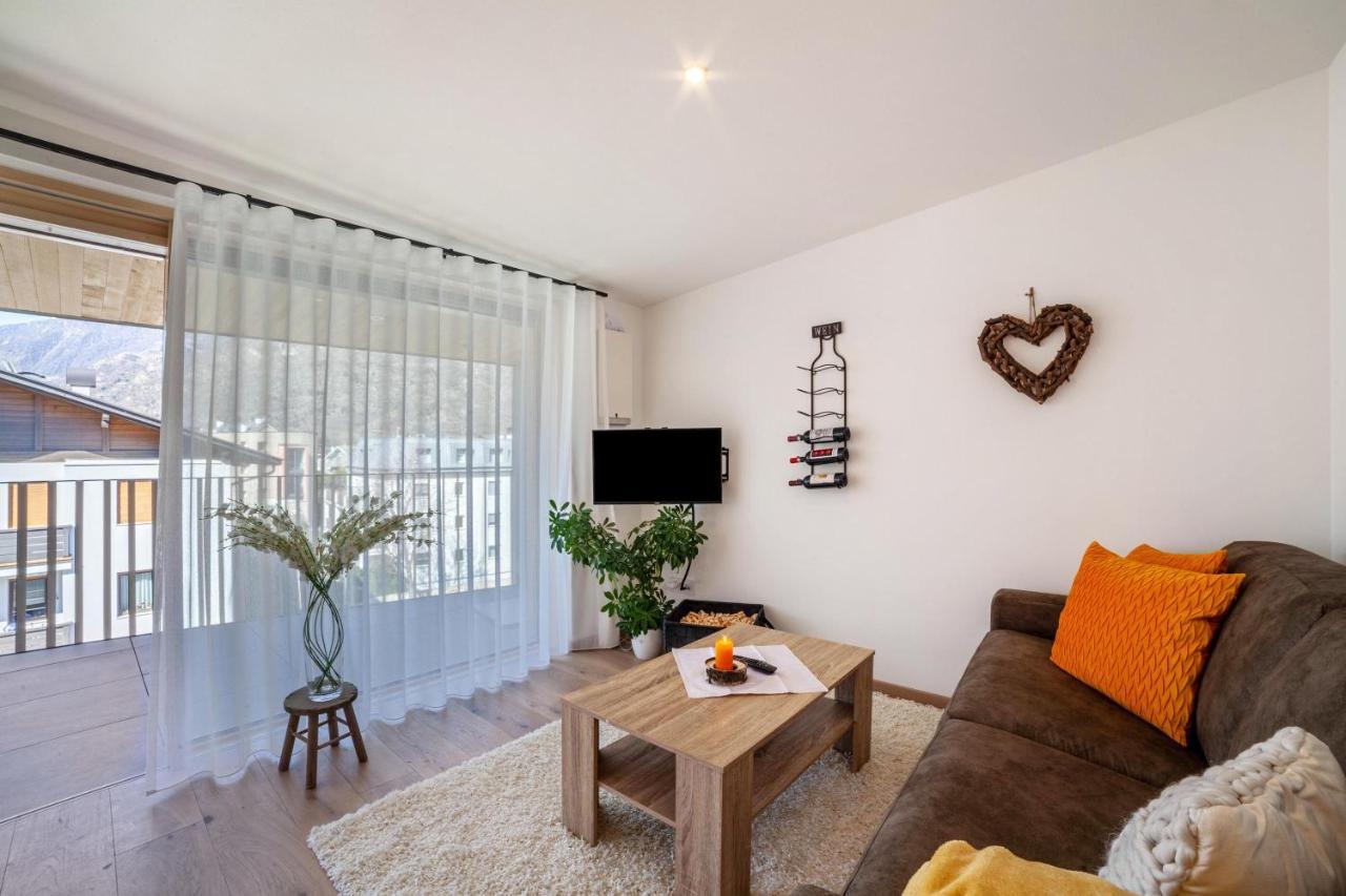 Adler Living Attika Wohnung Натурно Экстерьер фото